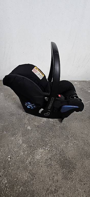 Seggiolini per auto: Maxi Cosi – Usato da Rüti ZH venduto da Sue_Menzi 1