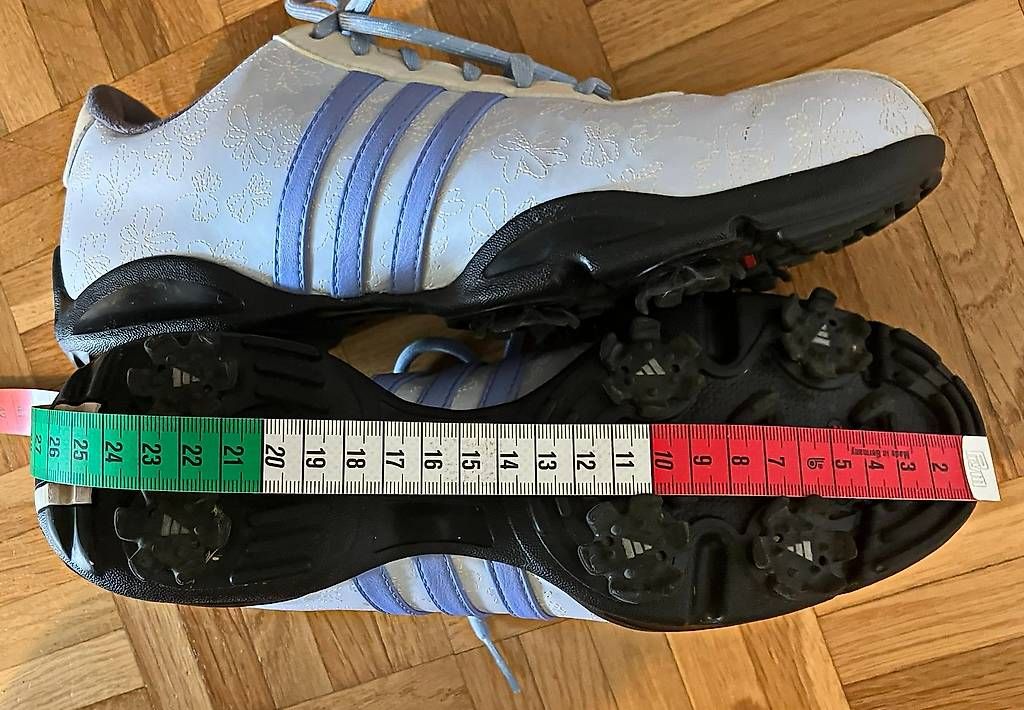Damenschuhe: Golfschuhe Hellblau für Damen – Gebraucht aus Wettingen von Ricolino2025 2