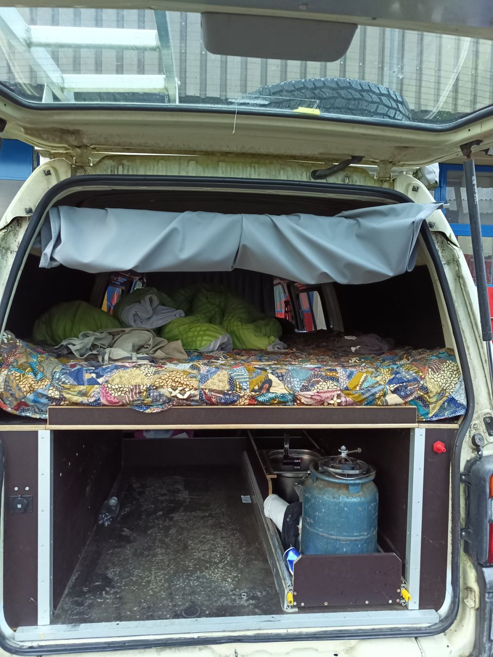 Mitsubishi Camping Fahrzeuge: Mitsubishi L300 4x4 Diesel – Gebraucht aus Oberbüren von T.F.B. 9