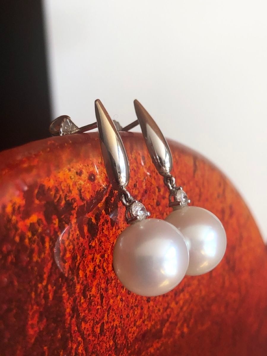 Orecchini pendenti & Orecchini a lobo: Einzel ohrstecker 750 karat – Nuovo e nell'imballaggio originale da Zürich venduto da nurp 2
