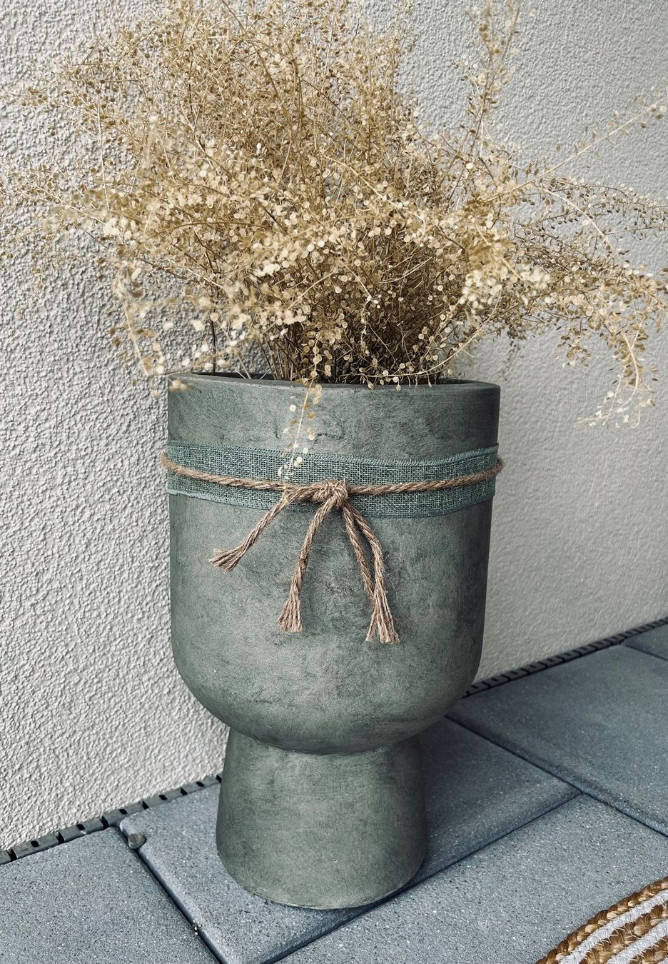 Vasi & Recipienti: Grosse, olivgrüne Bodenvase/Blumentopf – Usato da Diegten venduto da ste_pvd5