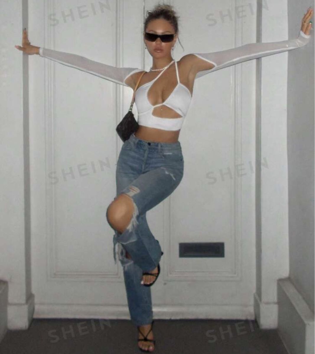 Shein Top: Top blanc stylé – Nuovo e nell'imballaggio originale da Montreux venduto da Izapeche811 1