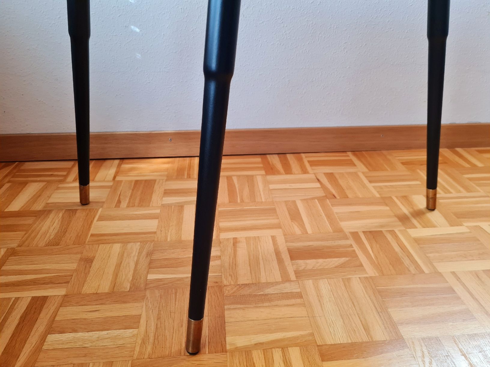 Tische: Beistelltisch - Couchtisch  – Gebraucht aus Maur von Tashi010 3