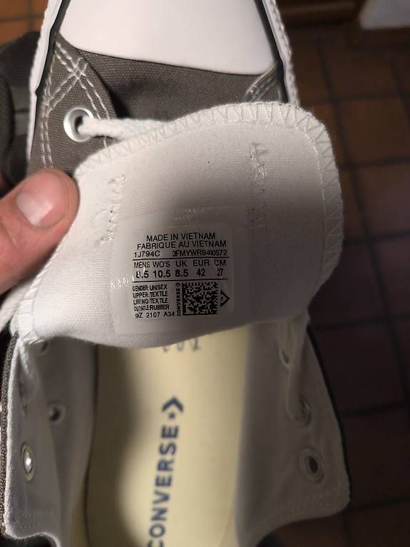 Scarpe da uomo: Converse 42 Schuhe NEU – Usato da Gipf-Oberfrick venduto da lekker-pindakaas 3