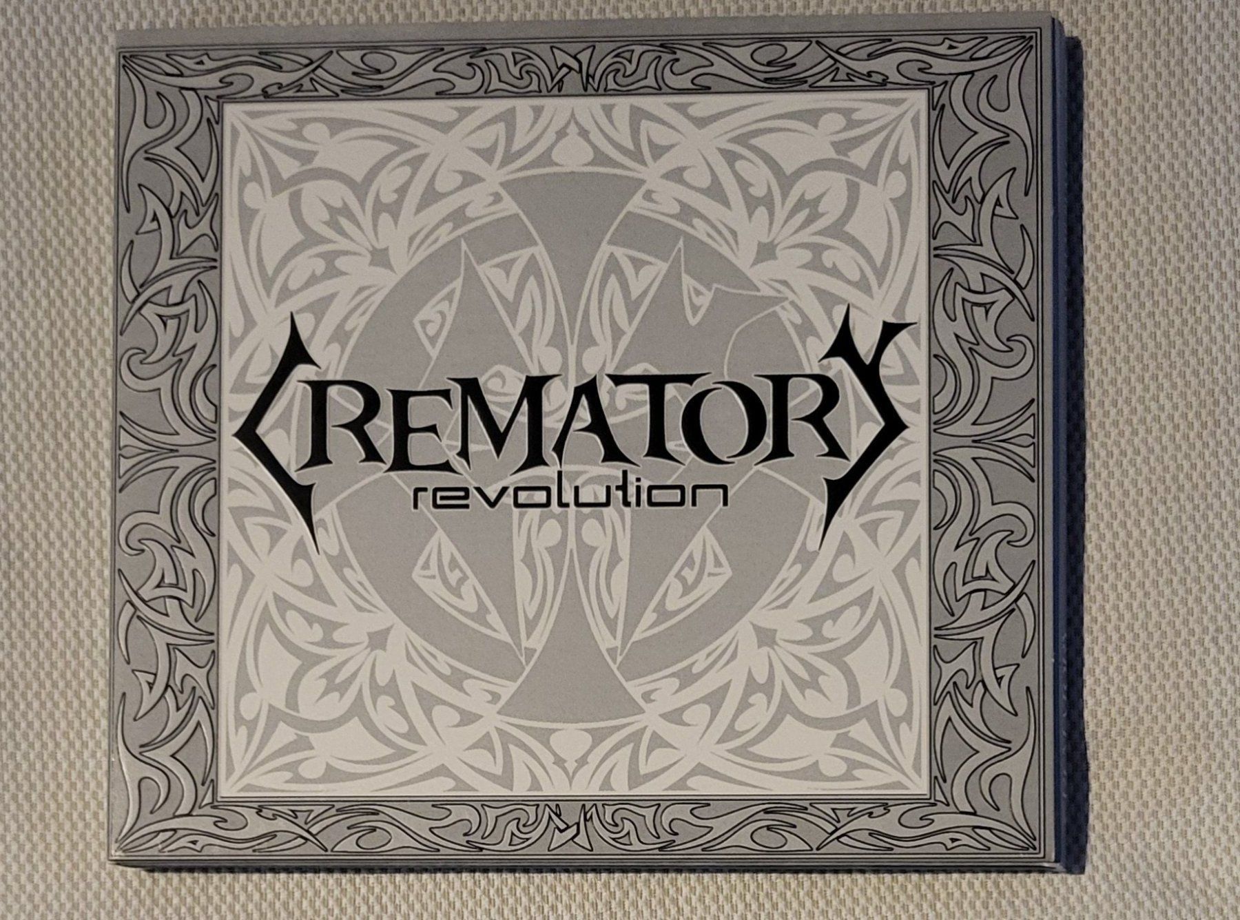 CDs: Crematory - Revolution – Gebraucht aus Villars-sur-glane von Epsilonhike