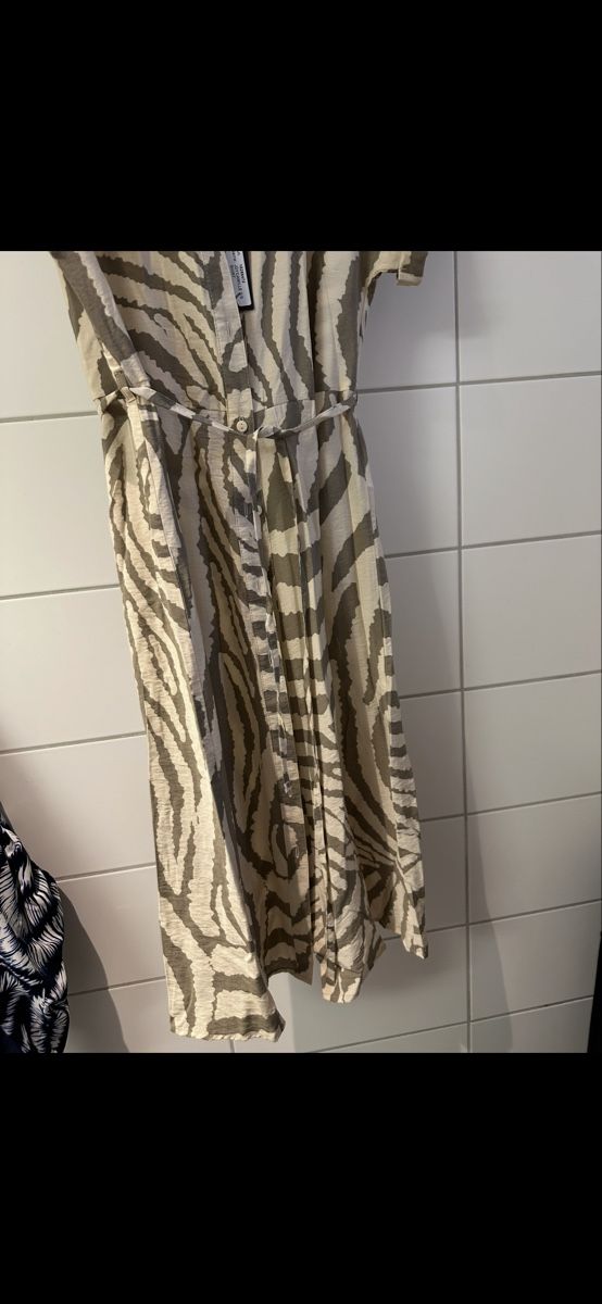 Vestiti: Damen Kleid Grösse/S mit Etiketten – Nuovo (secondo la descrizione) da Basel venduto da Ivana_4 3