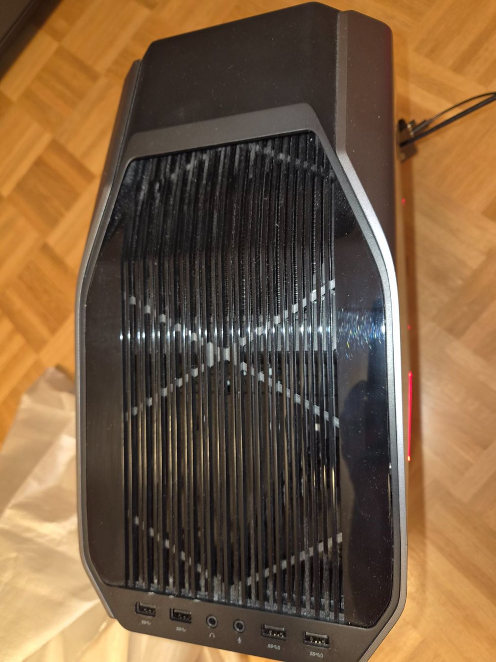 Alienware PCs: Alienware Aurora R5, Top-Zustand – Gebraucht aus Bern von vince684 3