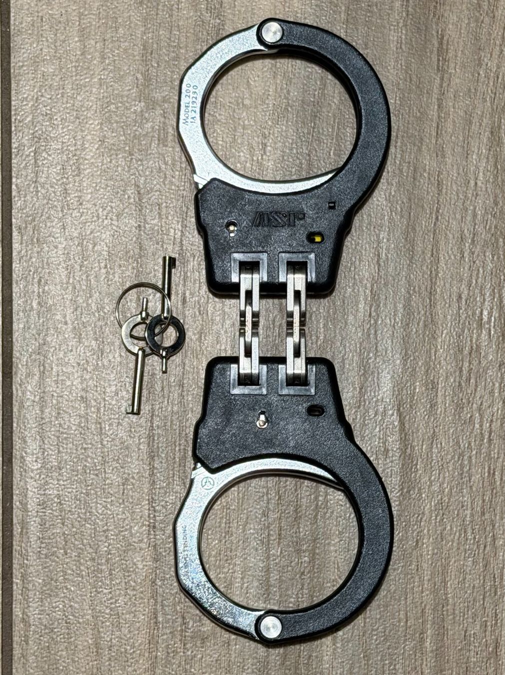 Autres événements d'entreprise et fêtes: Professionelle ASP Modell 200 Polizei Scharnier-Handschellen – D'occasion à Liestal par ElektraG 6