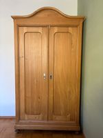 Massivholz Schrank
