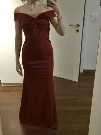 Bordorotes Abendkleid lang