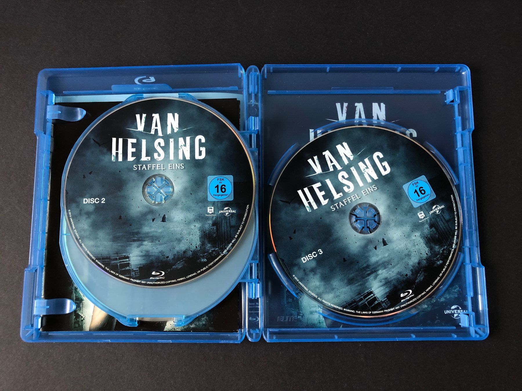 Tutti i DVDs: Van Helsing - Staffel 1 (Bluray) – Usato da Bern venduto da McFlurry_08 6