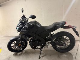 Yamaha MT-125 Motorrad neuwertig, garagen gepflegt