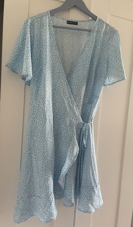 Sommerwickelkleid Gr. L/XL Blau mit Muster