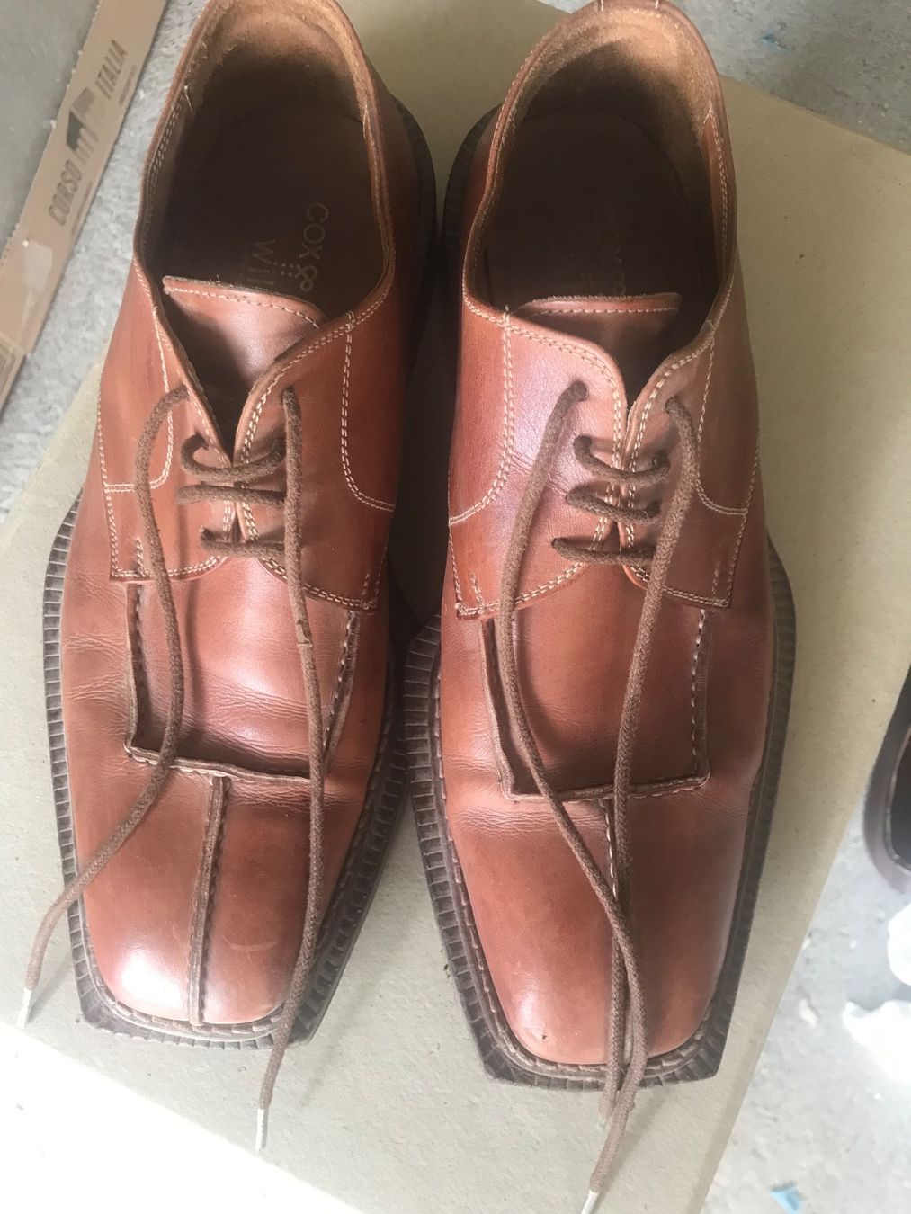 Scarpe da uomo: Herren Schuhe Cox and Wilson Grösste 41 – Usato da Opfikon venduto da Sonnenuntergang12