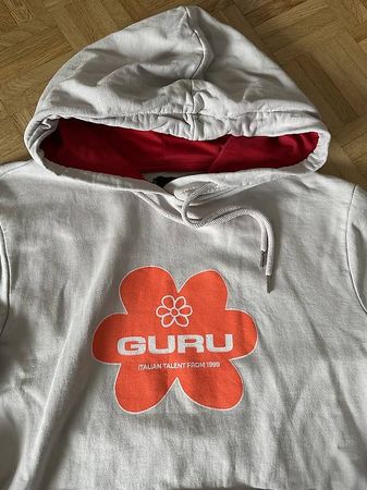 GURU Hoodie Gr.M 