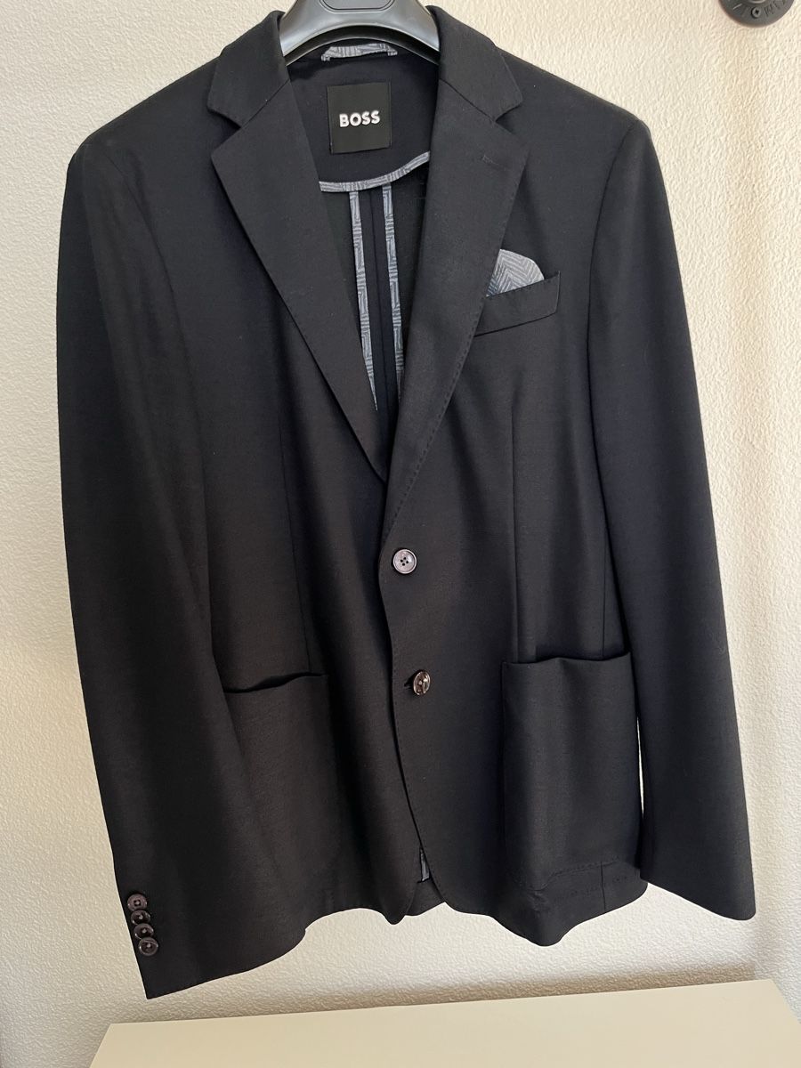 Hugo Boss Giacche: Schwarzer Sakko - Hugo Boss – Nuovo (secondo la descrizione) da Jonschwil venduto da juliana_pluess