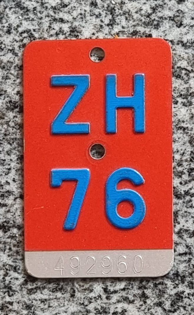 Insegne: Velo - Nummer  ZH 76 – Usato da Winterthur venduto da Schoenesausholz