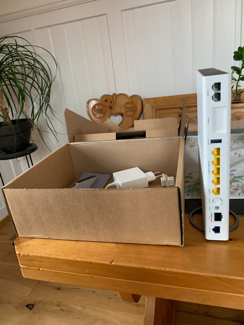 Swisscom Modems & Routeurs: Internet-Box 3 – Neuf avec emballage d'origine à Uetikon par Brgu 1