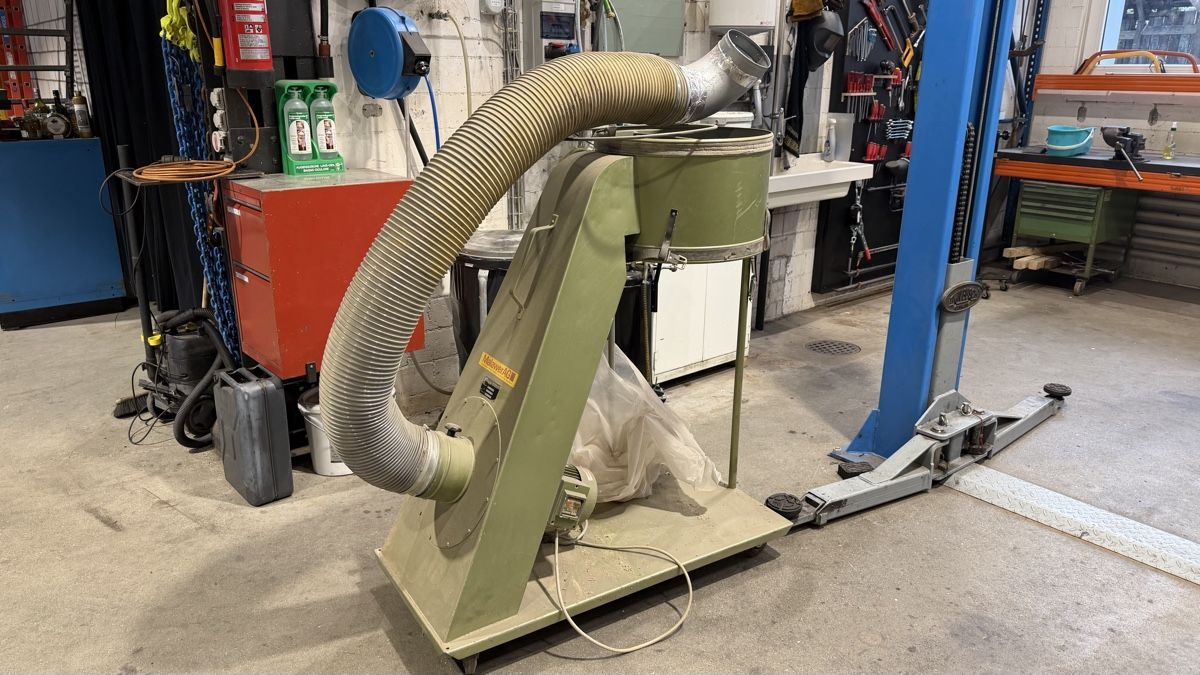 Toutes les machines: Polytechnik Absauganlage – D'occasion à Solothurn par Airsal1986
