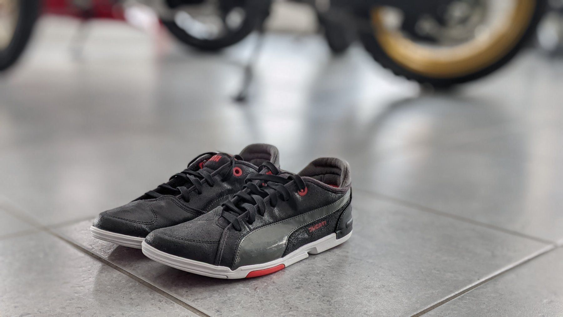 Ducati Herrenschuhe: Puma Xelerate Low Ducati Schuhe Gr. 41 – Neu und originalverpackt aus Bättwil von paul74 1