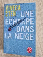 Livre Viveca Sten Une écharpe dans la neige Poche
