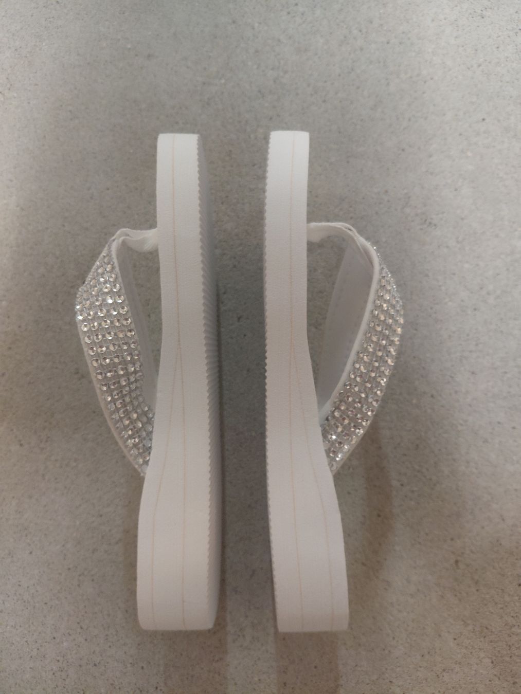 Chaussures femmes: Flip Flop Neuwertig – Neuf avec emballage d'origine à Niederbipp par cra_9xqn 2