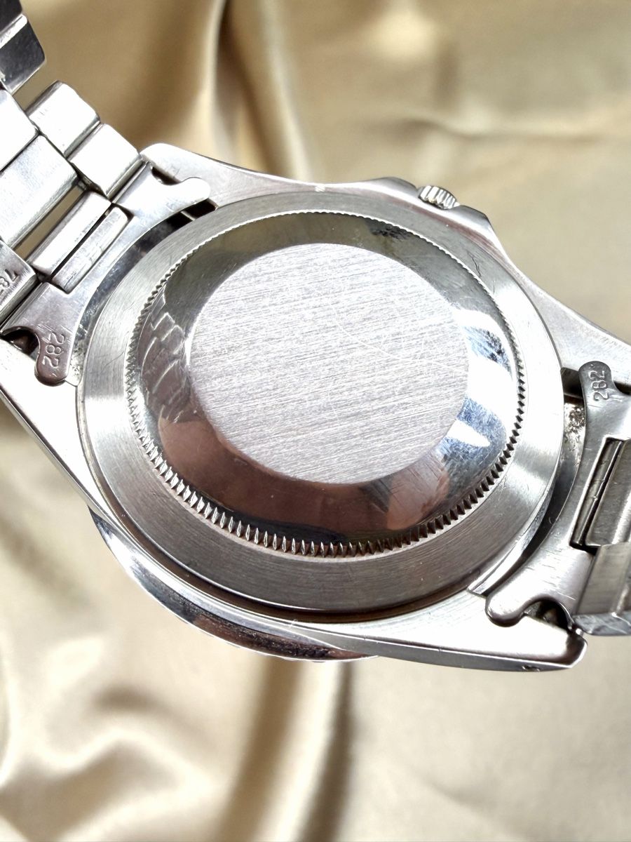Rolex Uhren: Rolex Gmt-Master Vintage Pepsi – Gebraucht aus Nyon von Lunas_Watches 2