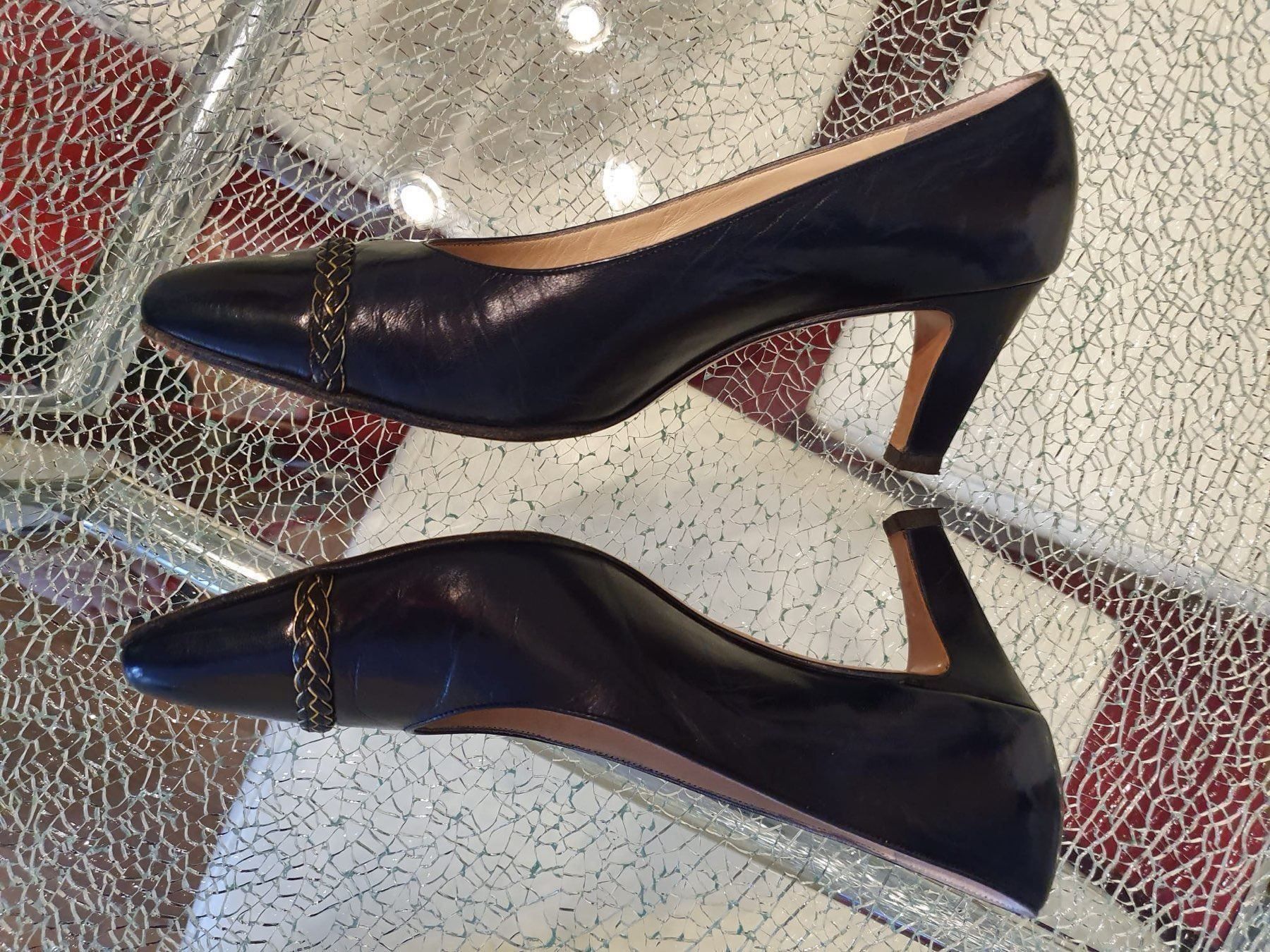 Chaussures femmes: Bally Gr. 38 2 Stück – D'occasion à Luzern par Reni025 9
