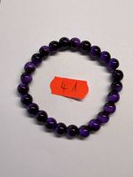 1 Stück / Lila Armband aus Naturstein.
