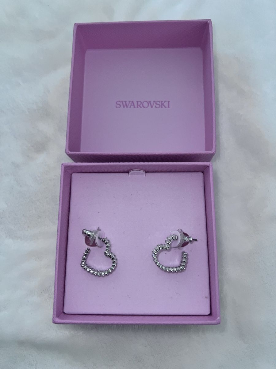 Swarovski Boucles d'oreille: Swarovski Herz Ohrringe – D'occasion à Uznach par nataschalendi