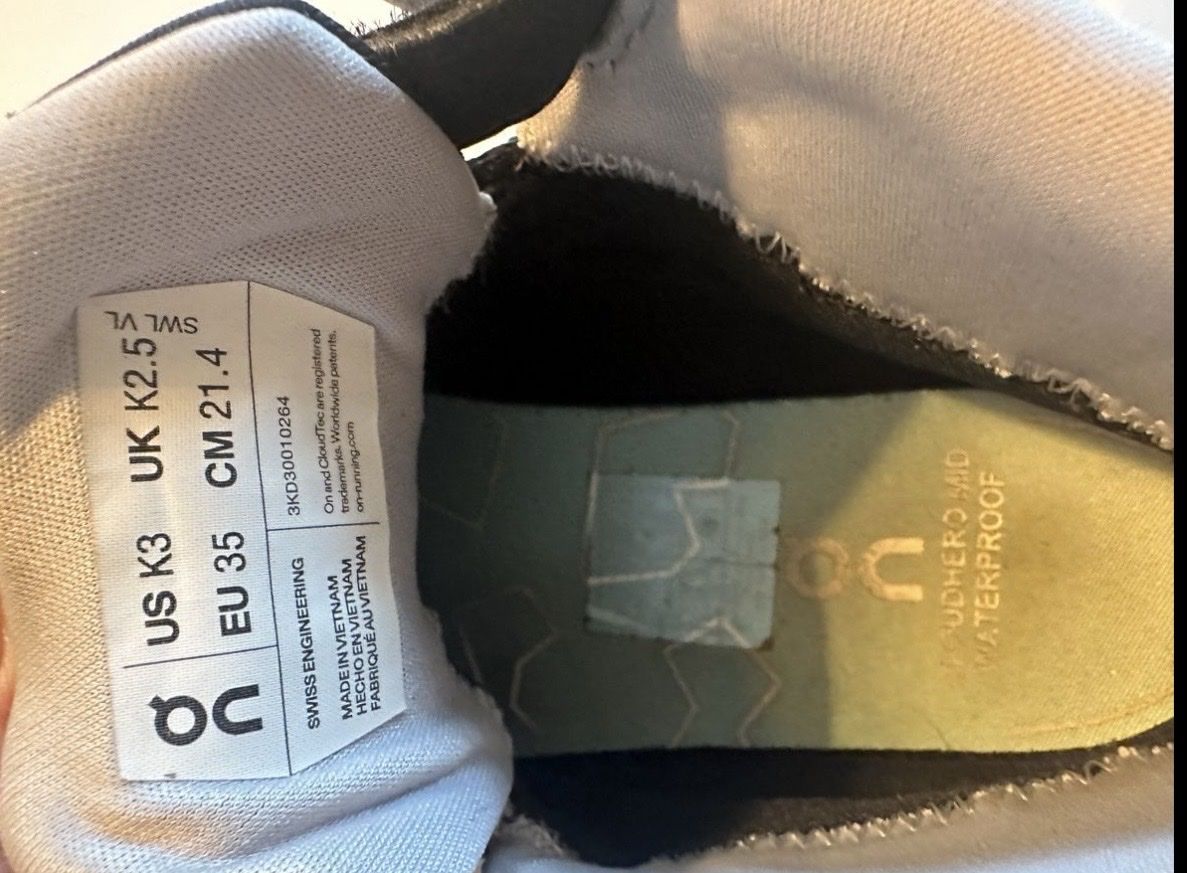 Scarpe da uomo: Trekkingschuhe Gr35  – Usato da zug venduto da saliviolyn 3