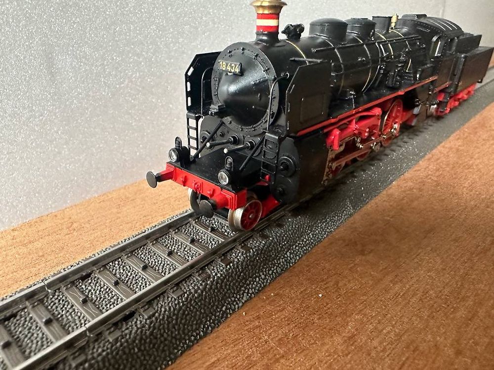 Märklin Trains électriques: Locomotive vapeur HO – D'occasion à Onex par paclemarin 2