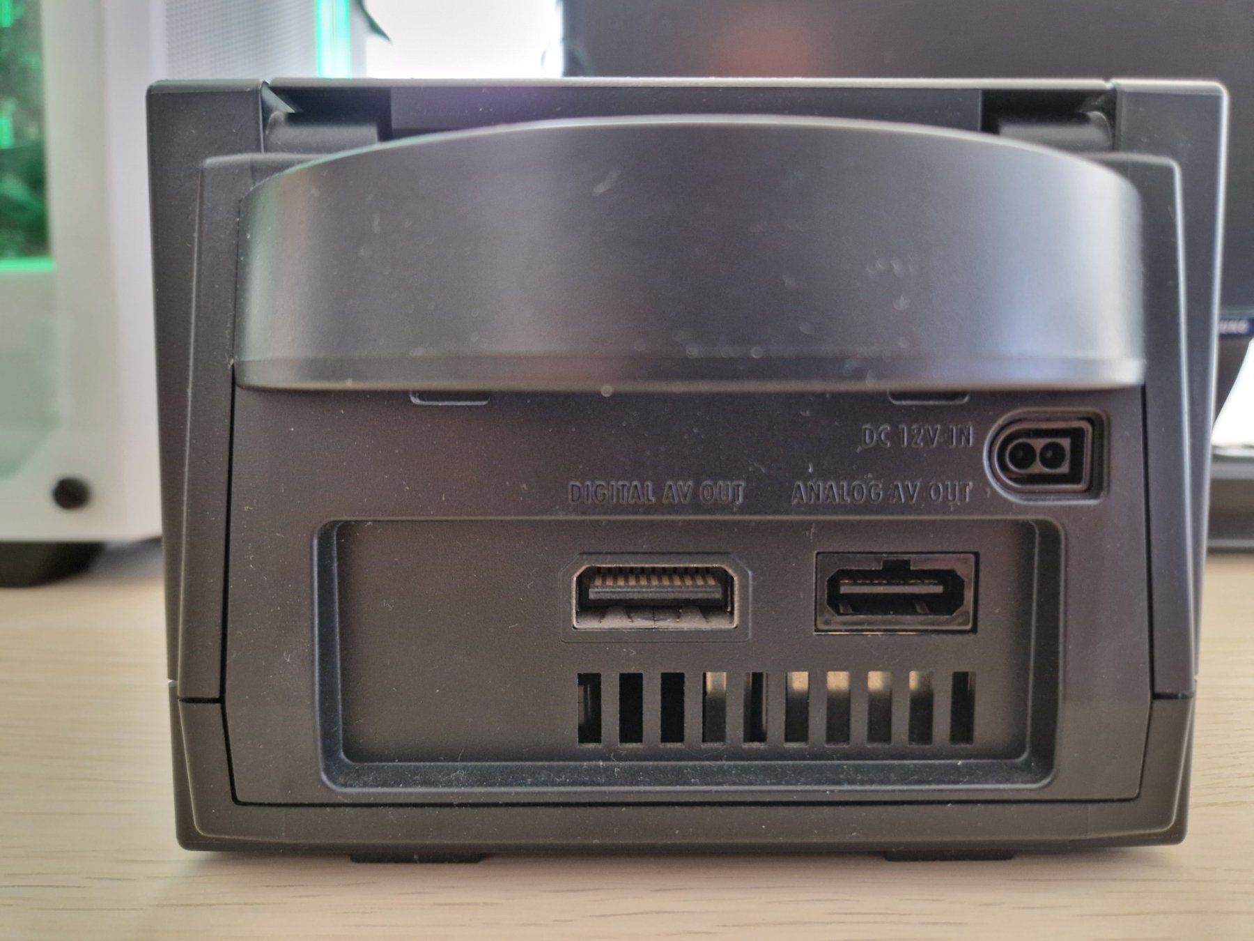 Nintendo Console: Gamecube Noire Originale + Jeux + Memory Card + manette ! – Usato da Belmont-Lausanne venduto da Stephane_C 4