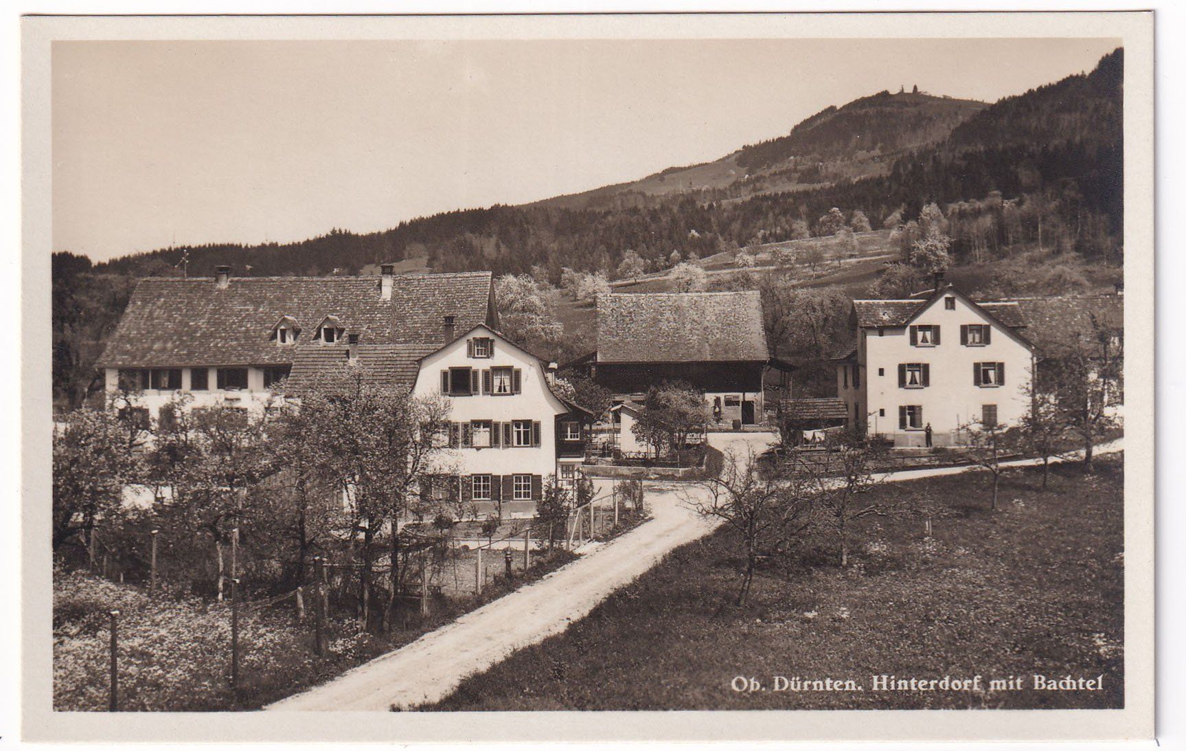 Ansichtskarten: Ob. Dürnten Hinterdorf mit  Bachtel – Gebraucht aus Cormoret von Pascalll2001