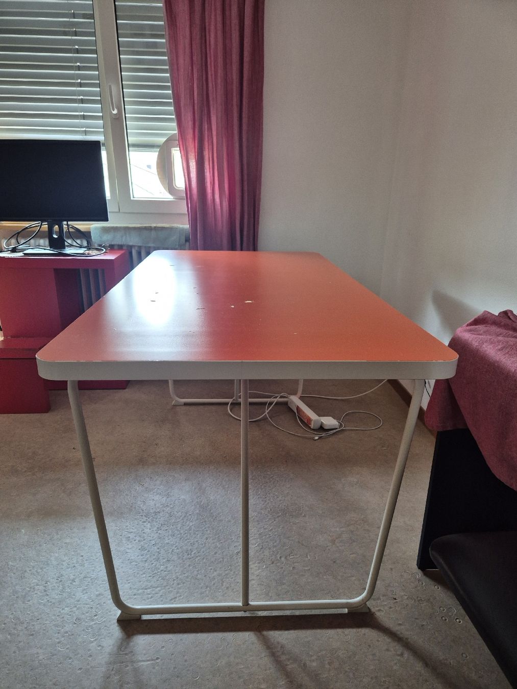 Tables: IKEA Rydeback Table – D'occasion à Brugg AG par nadushasns 1