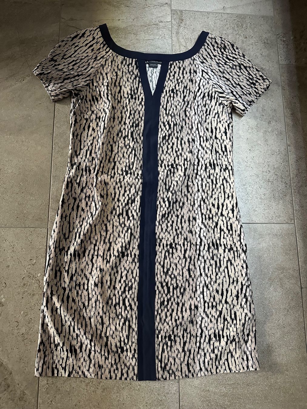 Armani Kleider: Armani Sommerkleid – Neu (gemäss Beschreibung) aus Ebikon von nat_jzh5