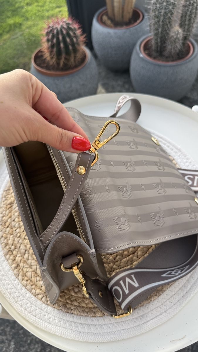 Maison Mollerus Sacs femmes: Maison Mollerus Handtasche Beige – Neuf (Voir description) à Speicherschwendi par sen_r6wk 4