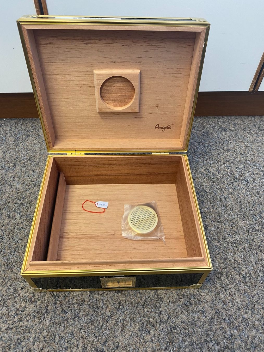 Humidor per sigari: Humidor Cigar Angelo – Nuovo (secondo la descrizione) da Wängi venduto da elcigarro 2