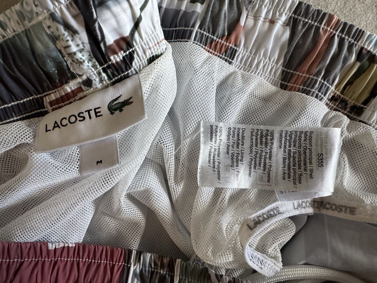 Lacoste Lotti di vestiti: 2 shorts de bain Lacoste, taille M – Usato da Colombier NE venduto da the_yq7x 6