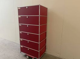 USM Regal mit Schubladen rot