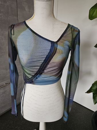 Pull&Bear  Top Print Langarm XS neuwertig meches