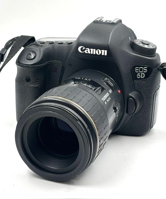 Canon Fotocamera: Canon 6D Fullframe 20 MP + Tamron Macro 2.8 – Difettoso da Seewis Dorf venduto da Plebejus