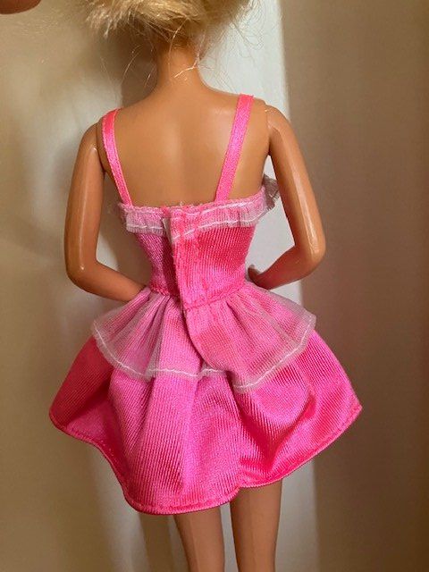 Bambole: Robe Barbie orignale – Usato da Les Ponts-de-Martel venduto da Jolisa 3