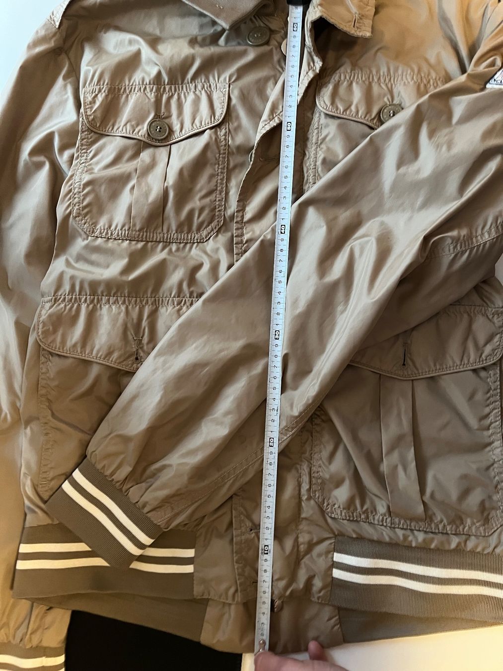 Moncler Giacche: Moncler delonix Jacke, Grösse M. – Usato da Winterthur venduto da svi_npg6 7