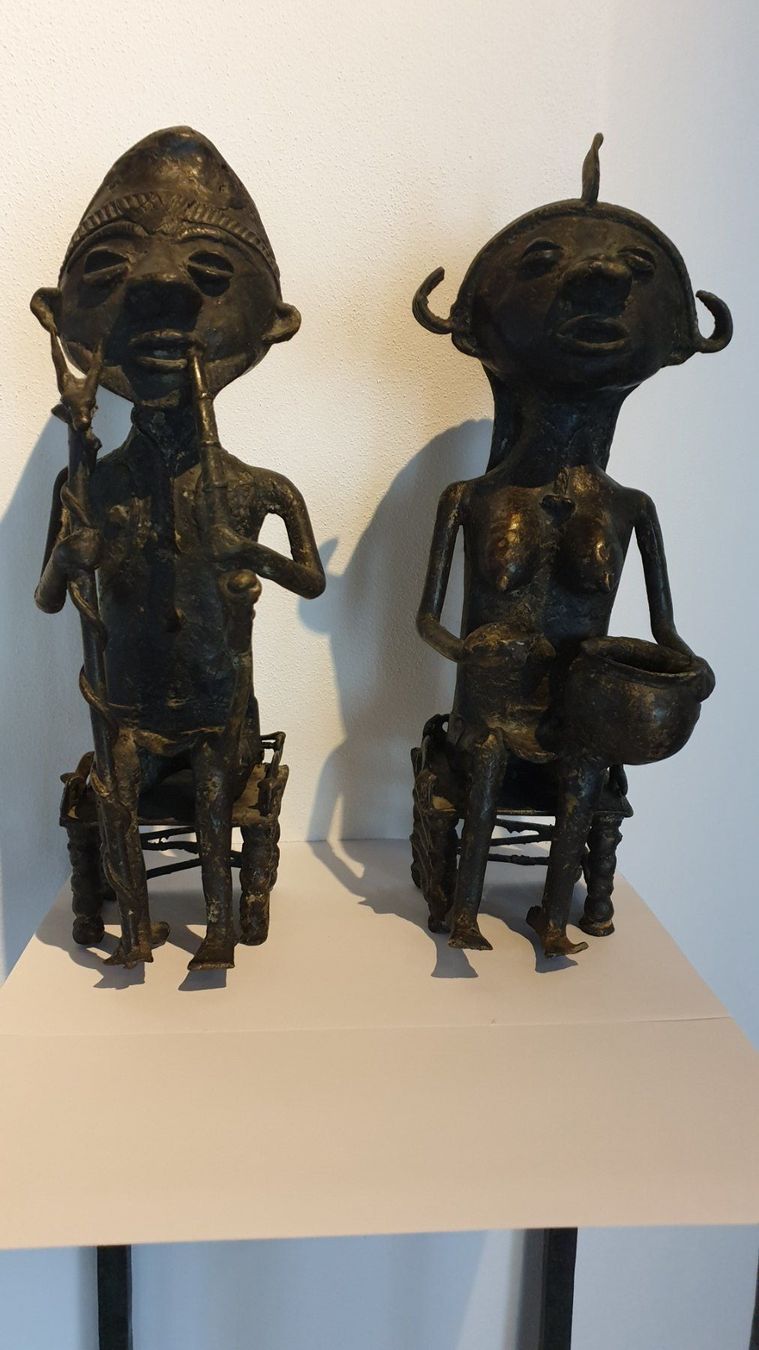 Skulpturen & Statuen: Königspaar. Benin. Nigeria. Bronze. – Gebraucht aus Goldach von armando_r 2