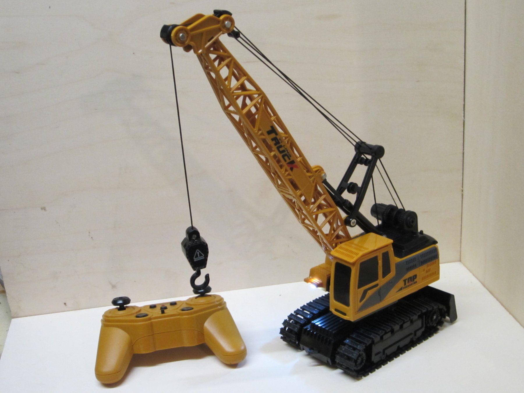 Modellini di ferrovie: Grue sur chenille RC – Nuovo e nell'imballaggio originale da Gland venduto da renomodel 3