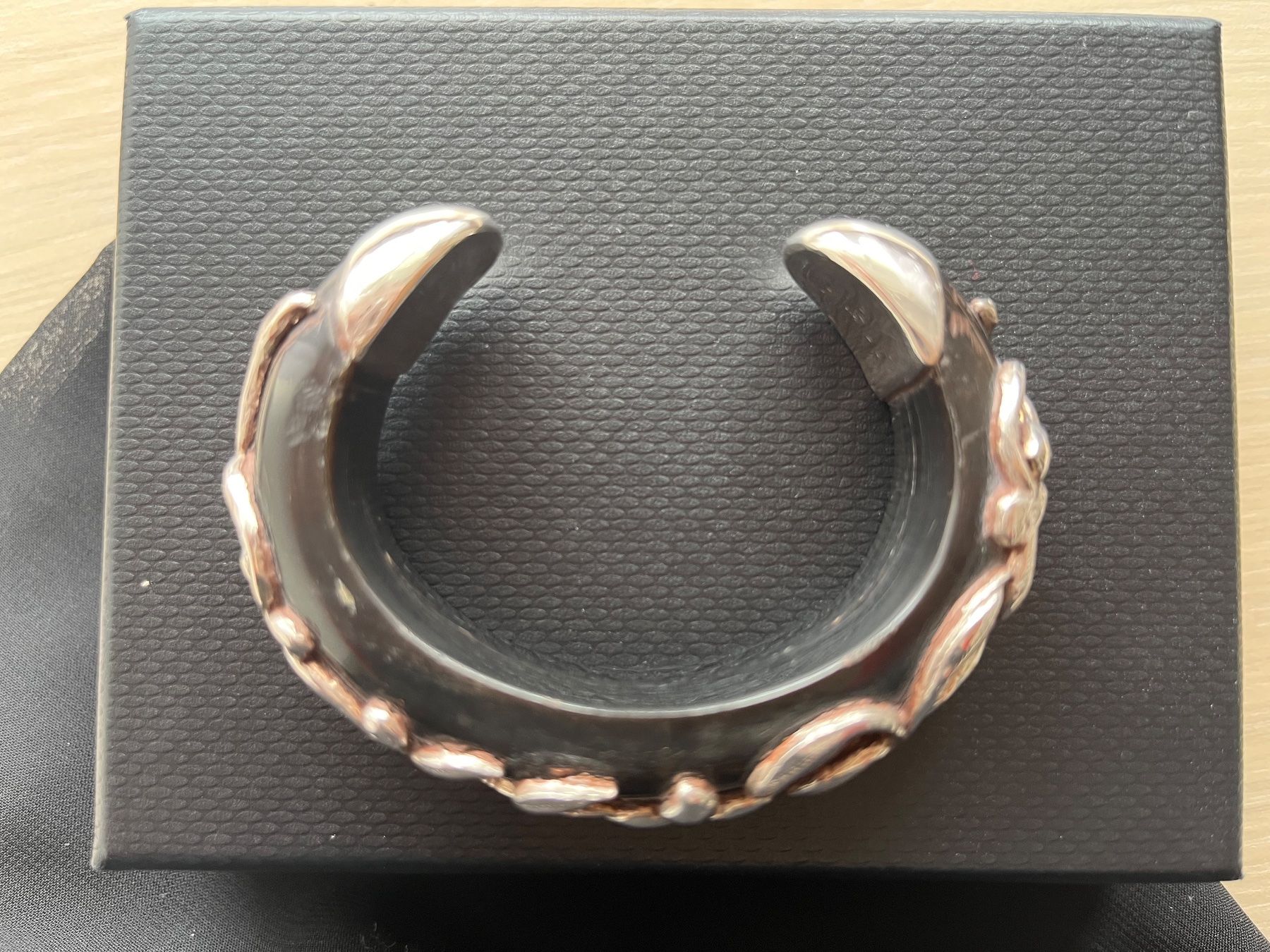 Bracciali & Braccialetti: Armreif schwarz silber – Usato da Widen venduto da evce1318 4