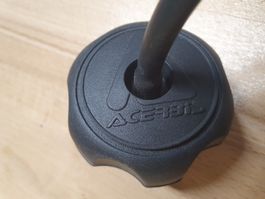Tankdeckel ACERBIS Neu. Innen 51mm, aussen 64mm.