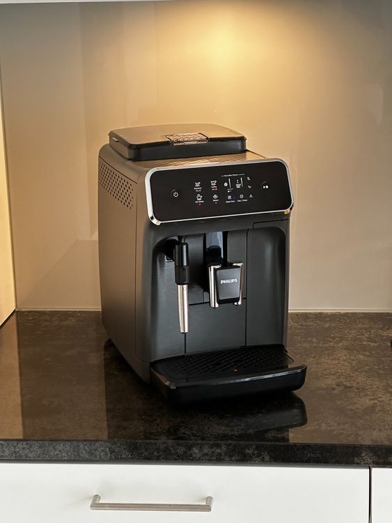 Philips Series 2200 Kaffeevollautomat | Kaufen auf Ricardo