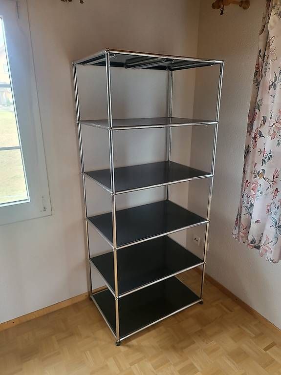 USM Scaffali: USM Haller Regal / Schwarz / 5 Fächer – Usato da Wernetshausen venduto da sb9_r8xb